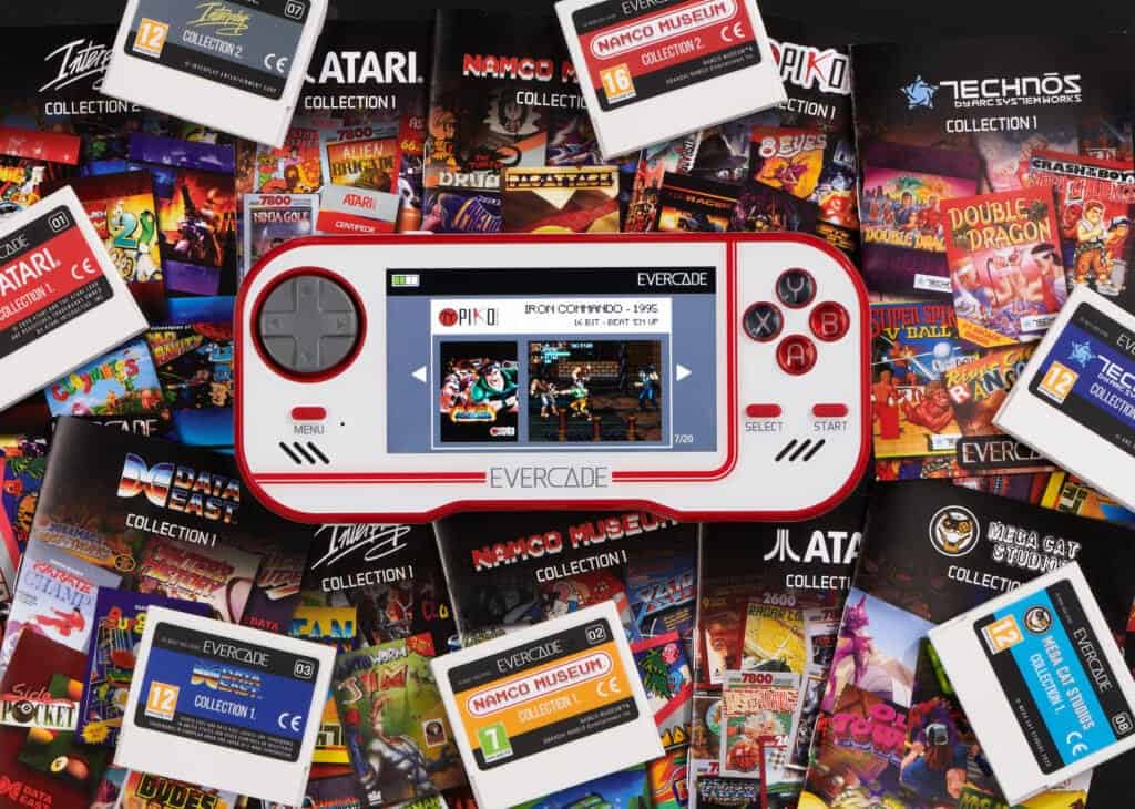 Progetto Evercade, rivivere i cabinati in un supporto tascabile. progetto evercade retrogaming