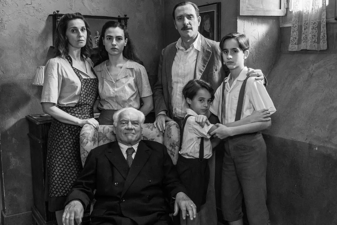 "C' è ancora domani", l' esordio col botto di Paola Cortellesi.  1 image